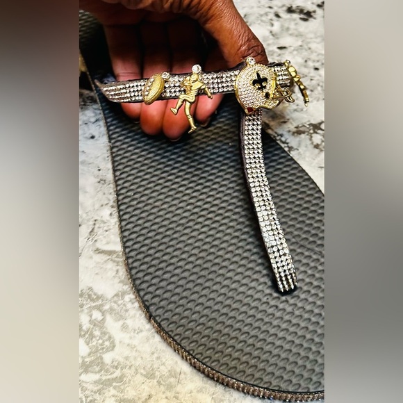 Saints Custom Designer Flip Flops - Picture 2 of 3